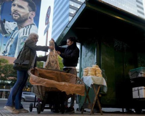 Poverty already affects more than half of the population in Argentina