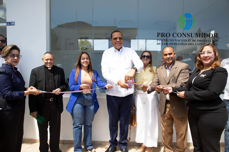 Pro Consumer opens new office in the province of Maria Trinidad Sanchez