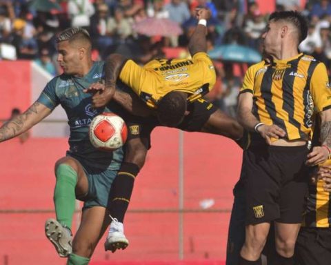 Problems in the Clausura: The Strongest challenged the match they lost against Real Tomayapo