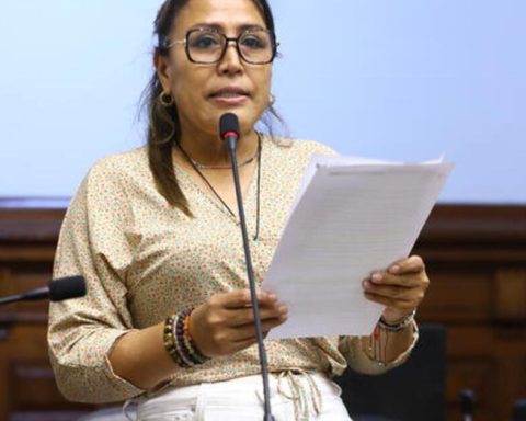 Prosecutors request 36 months of preventive detention for husband of congresswoman Elizabeth Medina for alleged bribes