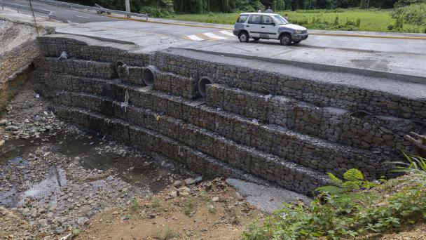 Public Works fixes landslide on former Barceló Avenue