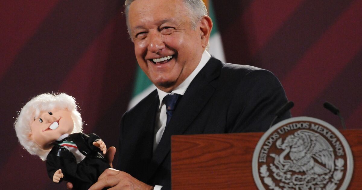 Raffles, covid and “other data”: moments that marked AMLO’s “mornings”