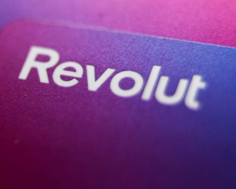 Revolut plans to operate in the first months of 2025