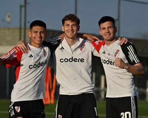 River will try to return to winning ways against Atlético Tucumán