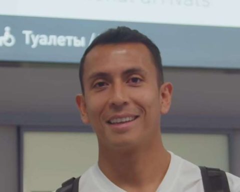 Roberto Carlos Fernández landed in Russia to join FC Akron Tolyatti