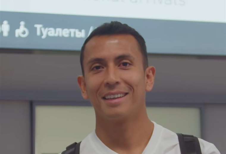 Roberto Carlos Fernández landed in Russia to join FC Akron Tolyatti