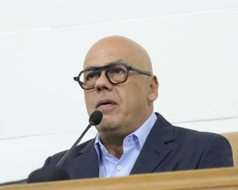 Rodriguez asks deputies to evaluate discovered terrorism with the people