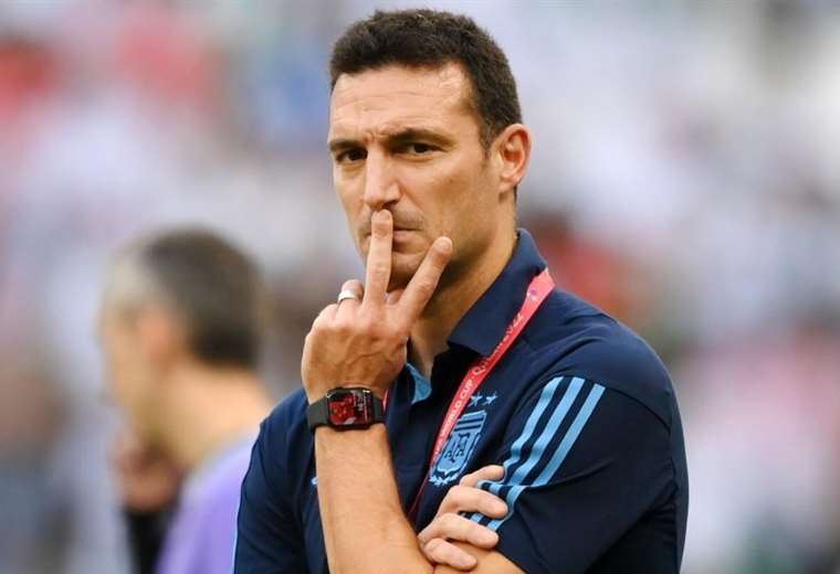 Scaloni said that the time of the match against Colombia "It doesn't help the show"