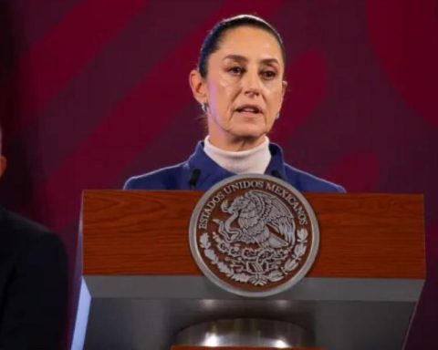 Sheinbaum explains that she did not invite the King of Spain due to lack of response to AMLO's letter