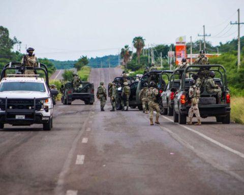 Six days of violence: military and armed civilians clash in Sinaloa