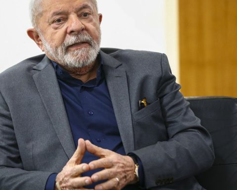 “Someone who practices harassment will not stay in government,” says Lula