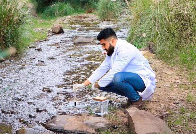 Student proposes using technology to save the Rocha River in Cochabamba