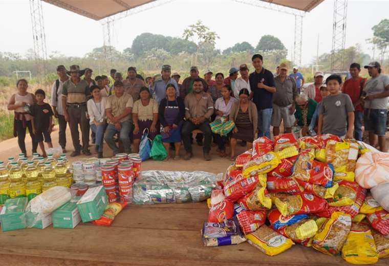 Tarija aid is delivered to victims of fires in the municipality of Guarayos