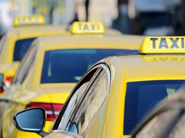 Taxi drivers' strike: what is the union demanding?