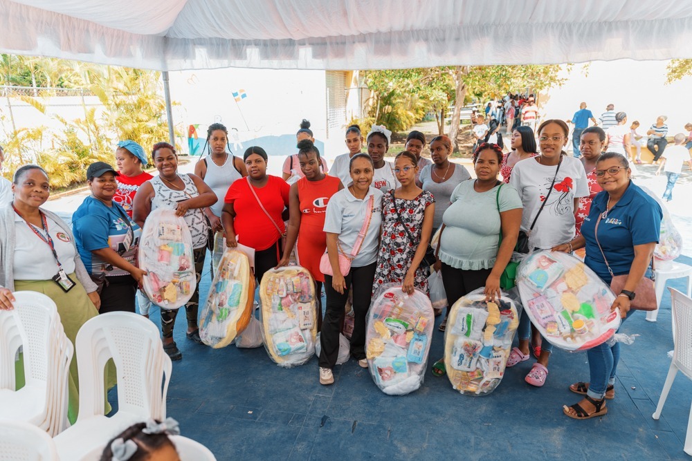 The National District Mayor's Office carries out a medical and social operation in Arroyo Manzano