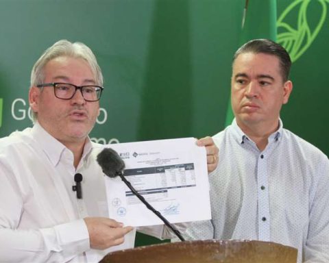 The Santa Cruz government defends the POA 2025 and accuses Matkovic of lying