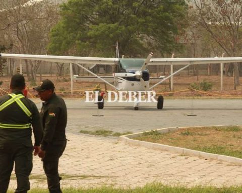 The alleged girlfriend of the pilot who ordered the execution of 'El Colla' is sent to prison