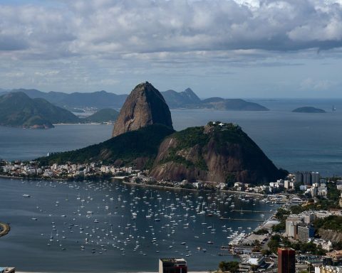 Tourism fair in Argentina pays homage to Brazil