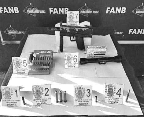 Tren del Llano submachine gun seized