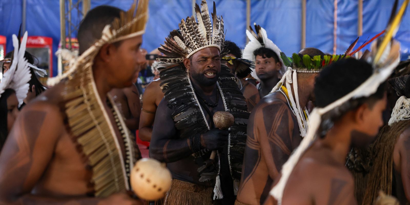 Tupinambás rediscover sacred mantle in Rio de Janeiro