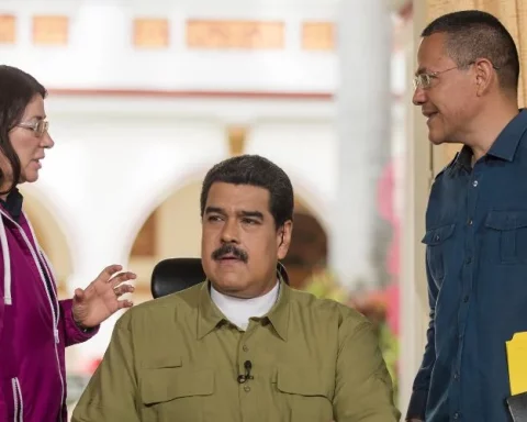 Cilia Flores, Nicolás Maduro y Ernesto Villegas