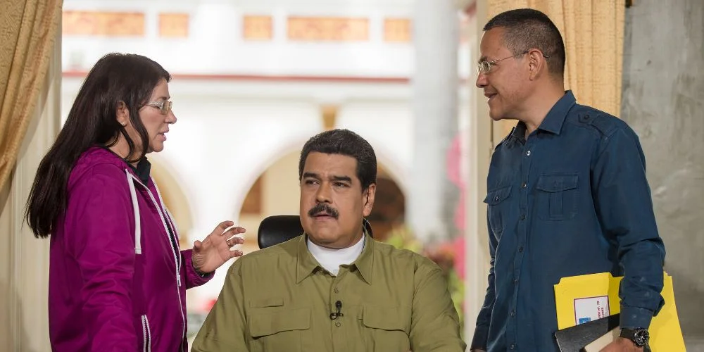 Cilia Flores, Nicolás Maduro y Ernesto Villegas