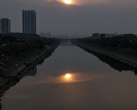 Ultraviolet radiation will reach extreme risk on Thursday in São Paulo