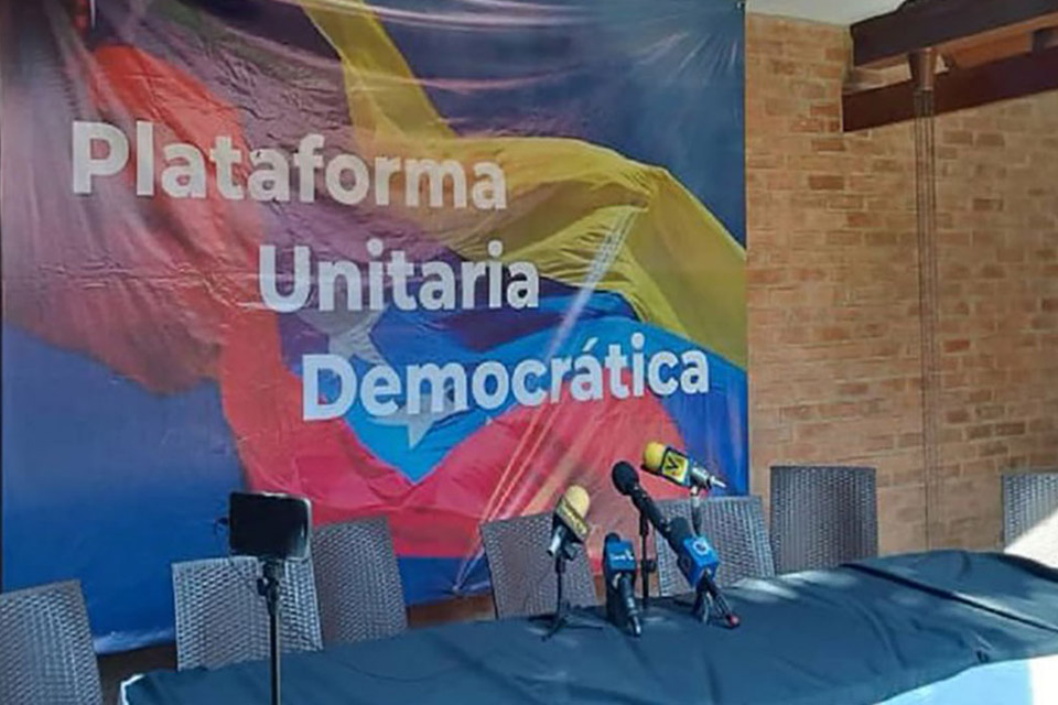 Unitary Platform and other politicians rejected arrest warrant against González Urrutia