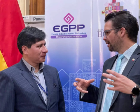 Venezuela and Bolivia update cooperation in education