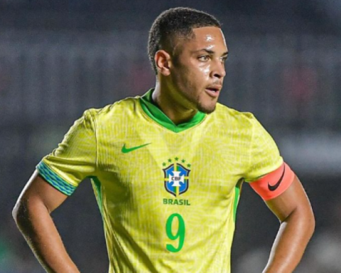 Vitor Roque excels with Brazil's U-20s: these are his two goals