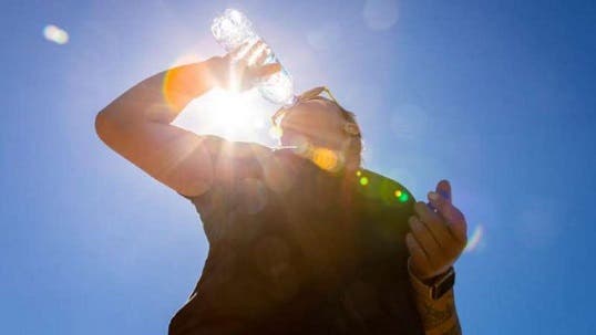 Temperaturas calurosas  y algunas lluvias en la tarde