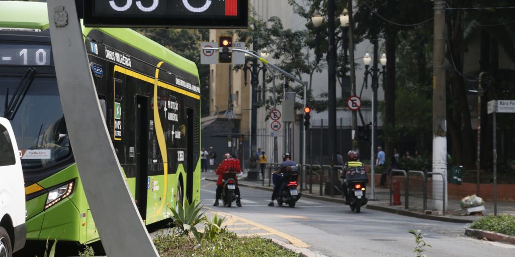 Weather remains dry this Friday in the capital of São Paulo