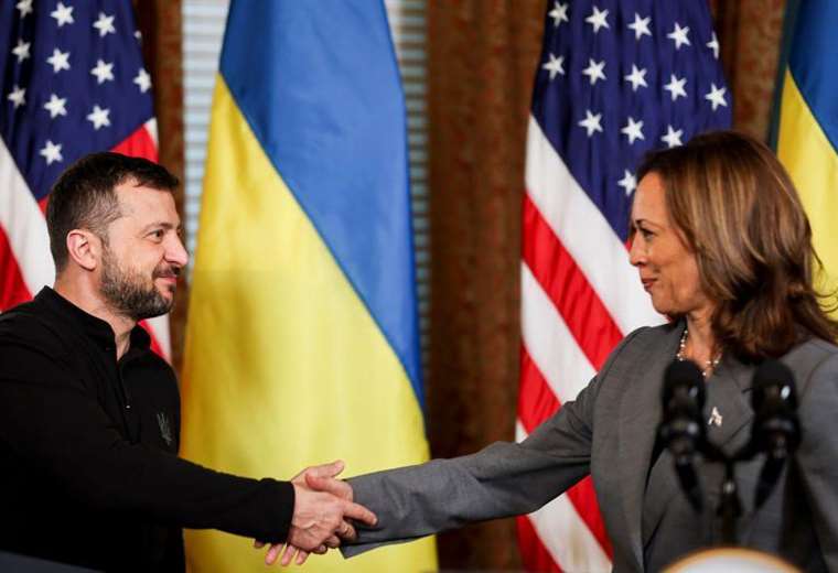 Why Trump and Republicans claim that Zelensky is favoring Kamala Harris ahead of the election