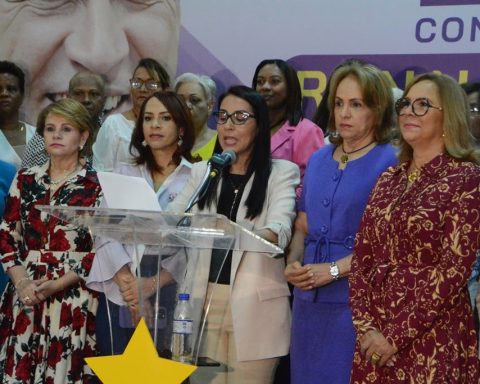 Mujeres del PLD exigen condiciones para mayor equidad en esa organización