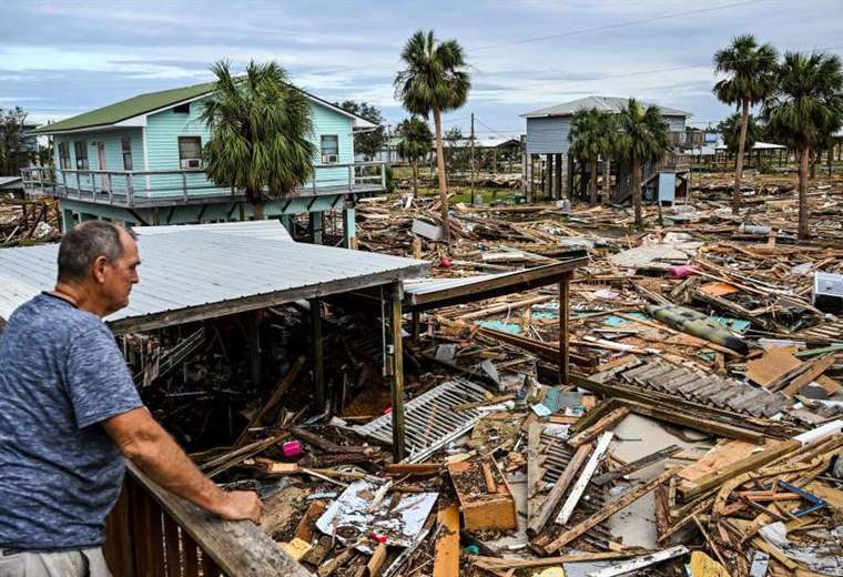 200 dead and hundreds missing: Helene becomes the deadliest hurricane since Katrina in the US.