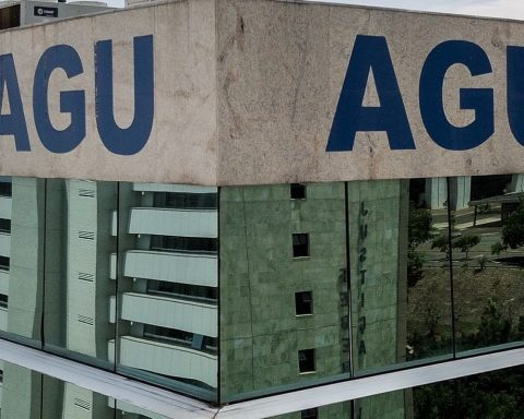 AGU appeals to annul suspension of disclosure of CNU block 4