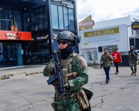 After violence, Sinaloa receives more than 1,000 elements to reinforce security