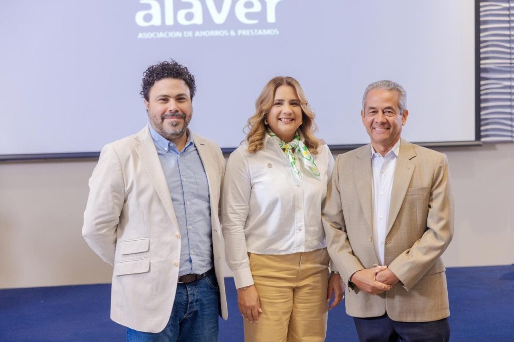 Alaver impulsa el ahorro como base para el desarrollo y la inversión en su 61 aniversario