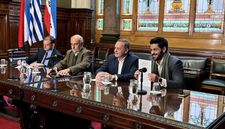 Álvaro Delgado meets with leaders of the Coalition to plan a campaign for the runoff