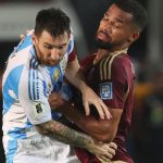 Argentina rescues a draw over water