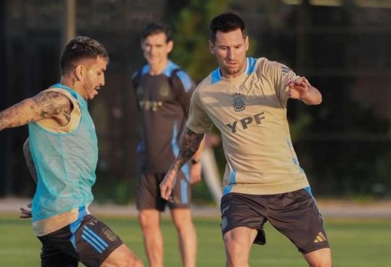 Argentina resumes its training and recovers two players to face Bolivia