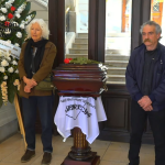 At this time, Luis Eduardo Arigón's wake is being held at the University of the Republic