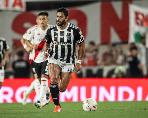 Atlético-MG holds a draw with River and is in the Libertadores final