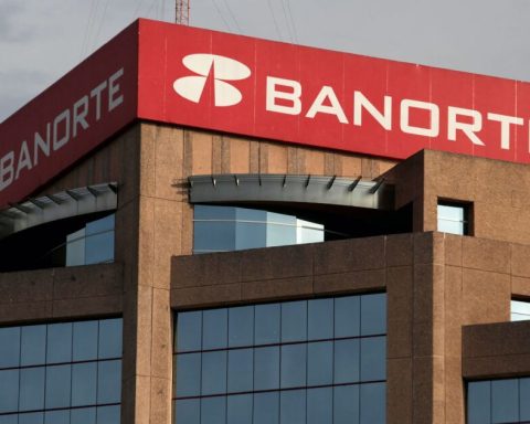 Banorte covers its back in the face of judicial reform