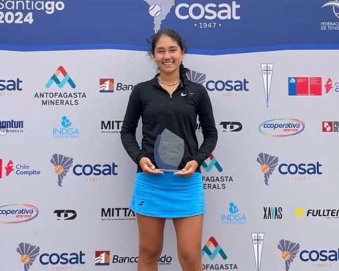 Bolivian Valery Sumoya won two titles in a Chilean tournament on the Cosat Tour