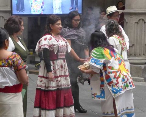 Brugada declares October 12 as Day of Indigenous Resistance in CDMX