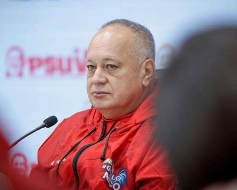 Cabello: Whoever does not recognize the institutions should not participate in elections