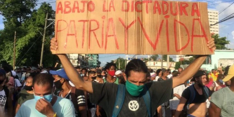 Manifestantes contra el régimen cubano, el 11J