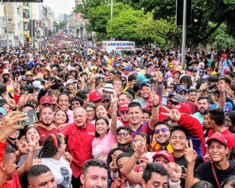 Chavismo will accompany Maduro's inauguration on the next 10E