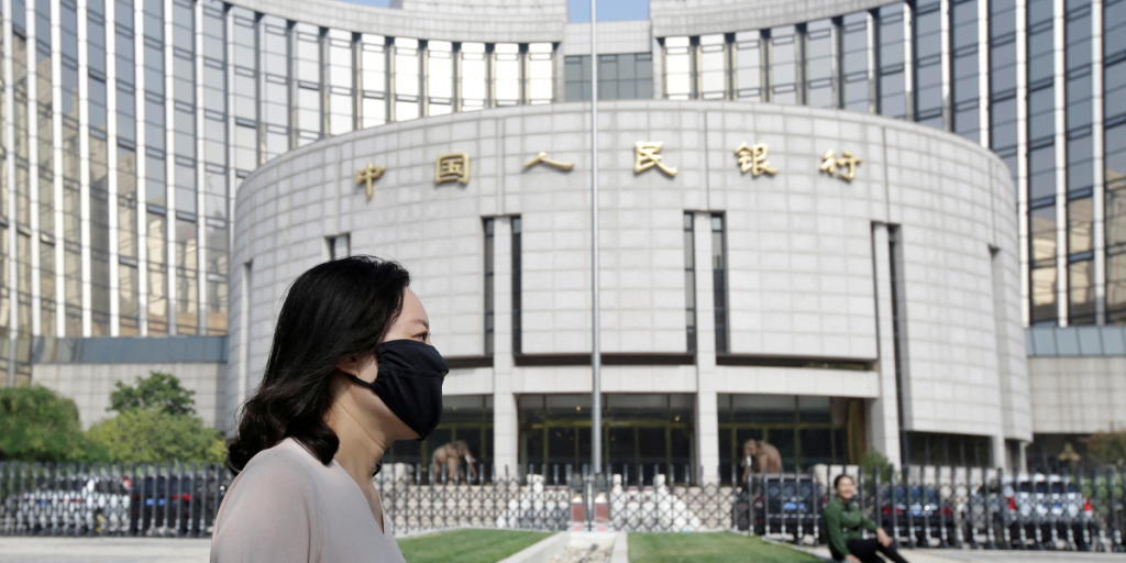 Chinese central bank cuts two key rates to stimulate economy